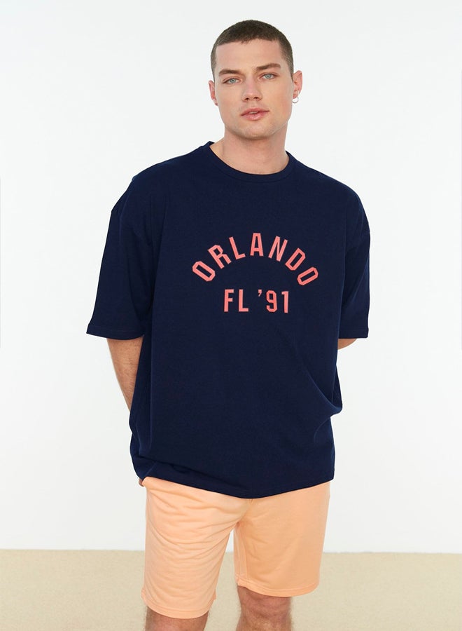 trendyol Navy Blue Men's Oversize  City Printed T-Shirt with Crew Neck - Image 2