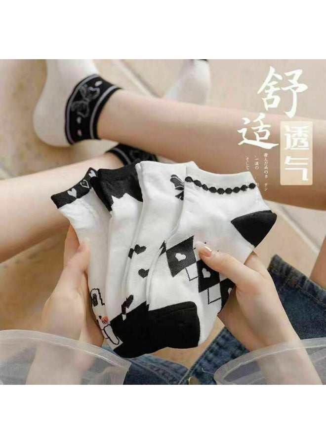 جوارب لطيفة وناعمه باللون الاوف وايت للنساء3 قطع - Image 3