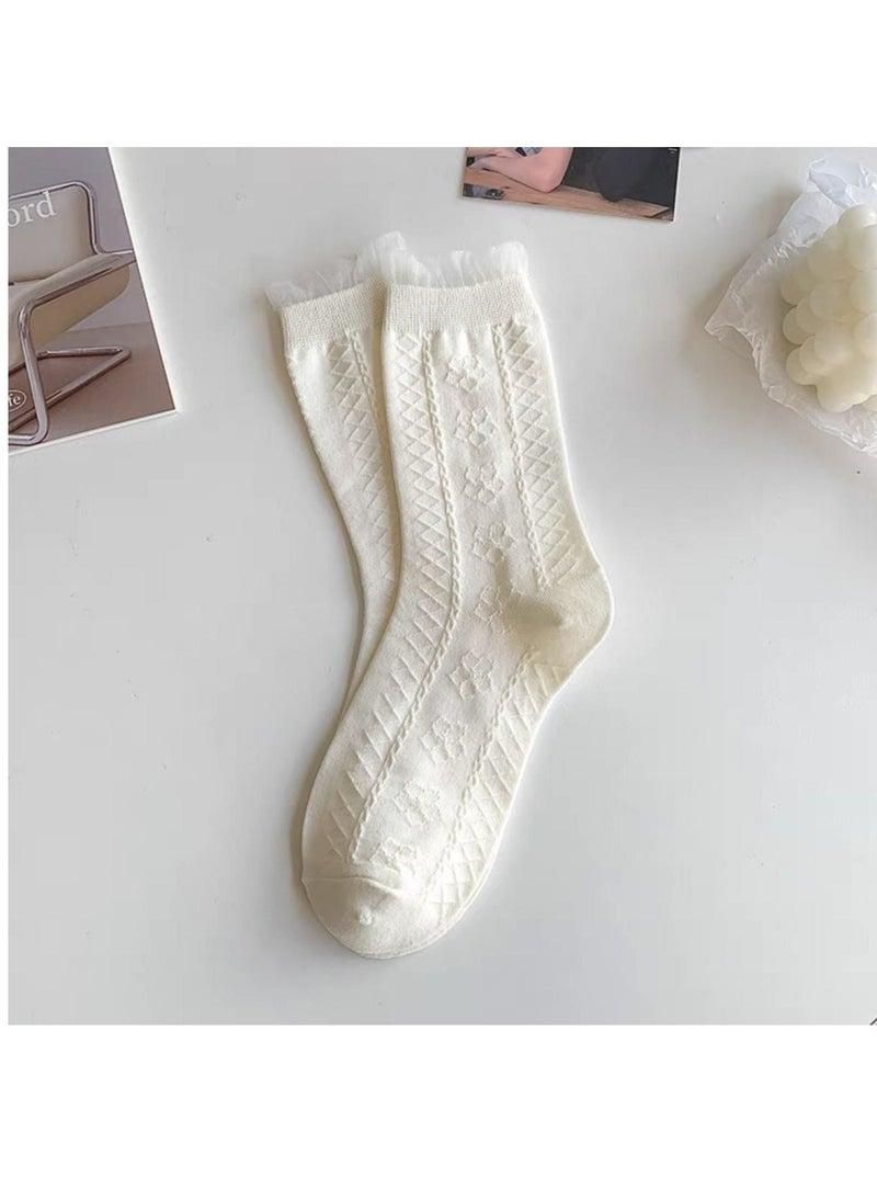 Generic - Cute and soft socks in off white for women 3 pieces - Image 1