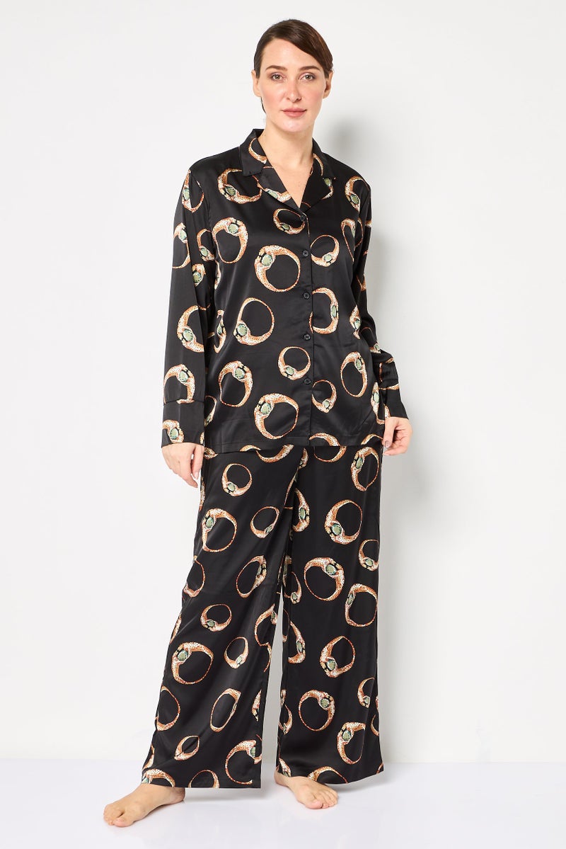 bebe Women 2 Pieces Allover Print Long Sleeves Nightwear Set, Multicolor - Image 1