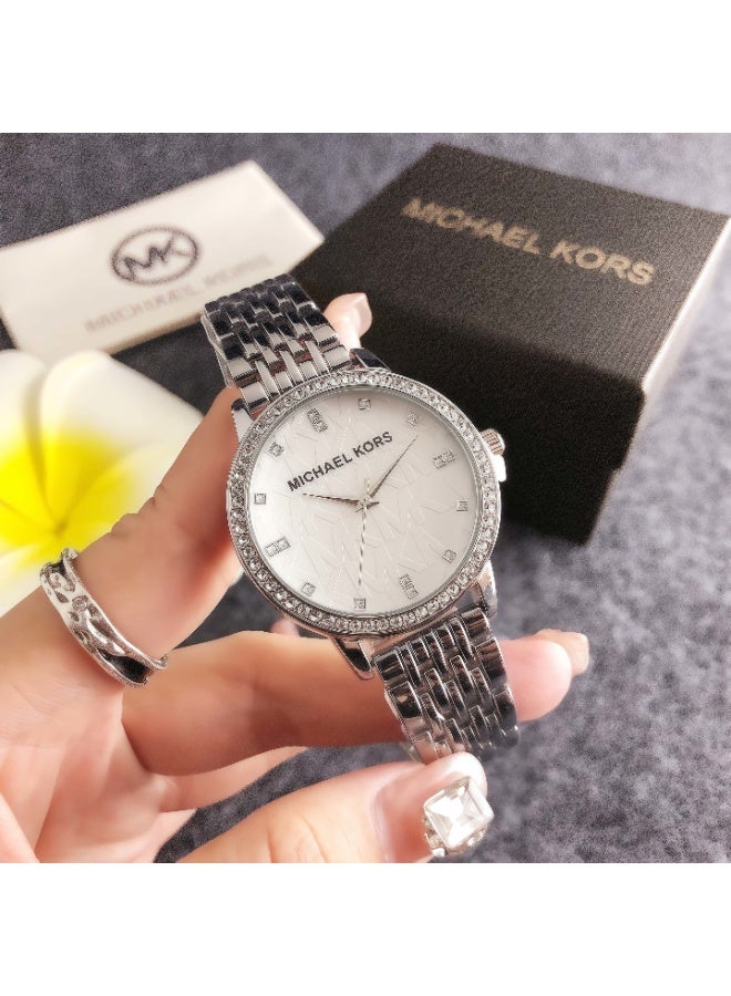 ام كي Michael Kors Women's Watch with Silver - Tone Stainless Steel Bracelet and Crystal - Encrusted White Dial