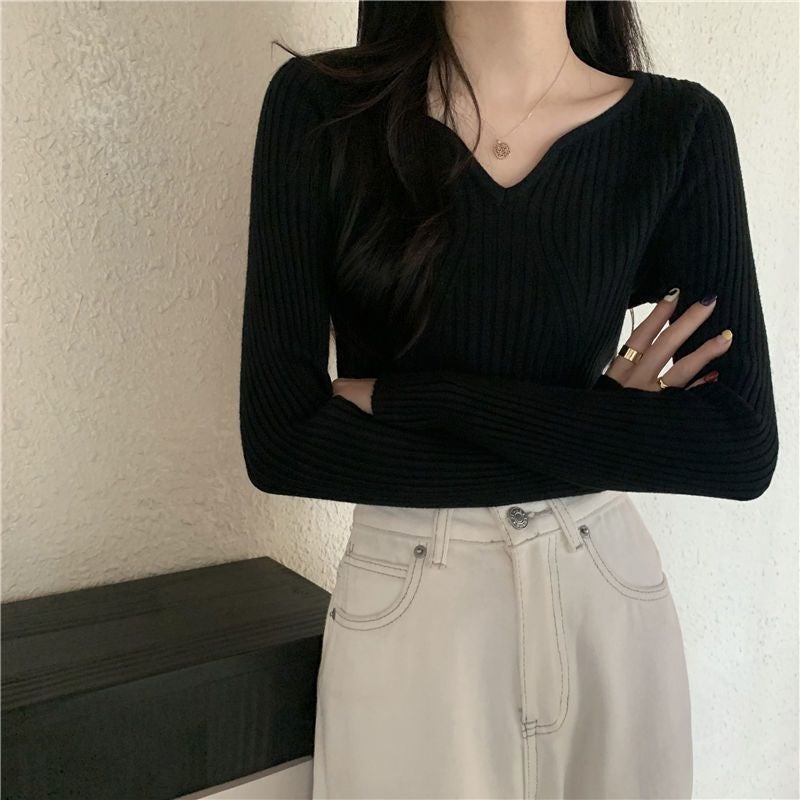 Low Collar Black Base Shirt Womens Spring 2024 New Style Interior Fashion Fashionable Western Style Sweater Unique Knitted Top Apricot - Image 2