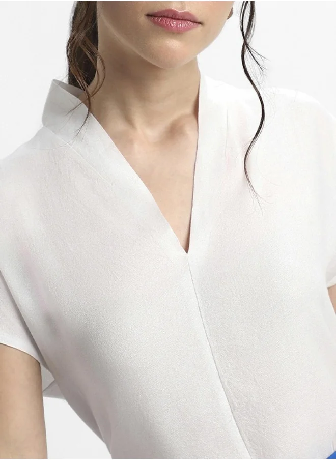 دينيس لينغو Off White Regular Top for Women - Chic, Comfortable