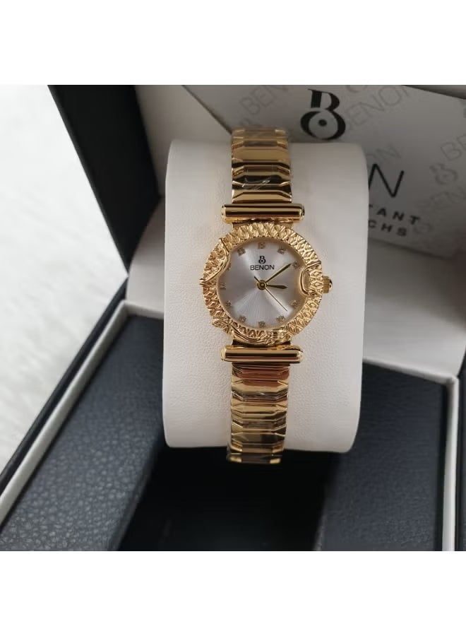 Women's stainless steel wristwatch adorned with zircon stones, water-resistant, modern and high quality, gold bracelet with a silver dial