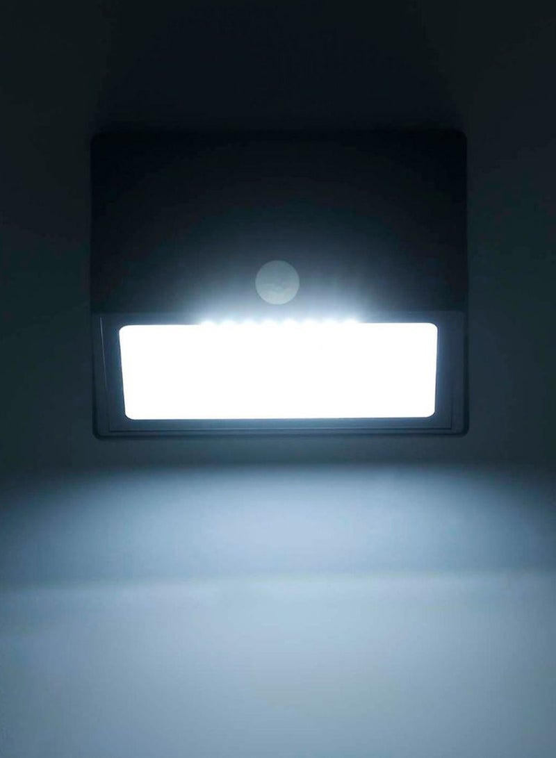 NIBEMINENT Waterproof Outdoor Induction Wall Lamp White - Image 2