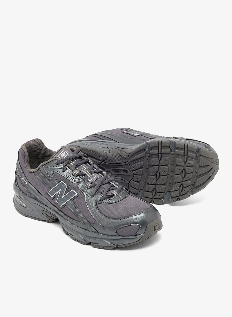 New Balance 740 Sneakers