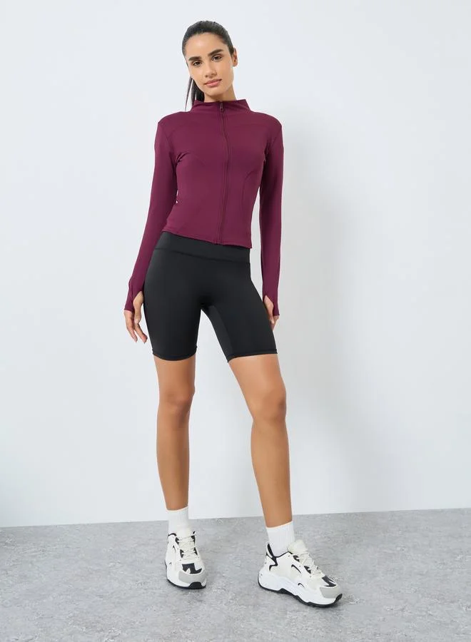 ستايلي اكتيف جاكيت بتفاصيل فتحة إبهام