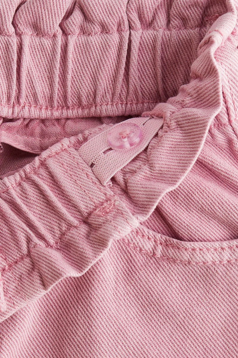 اتش اند ام جينز بقصّة مريحة وخصر مجعد