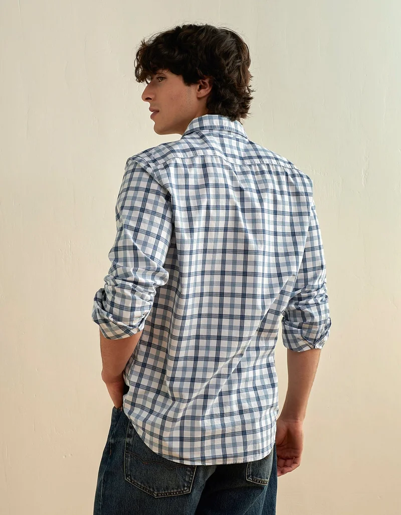 American Eagle AE Slim Fit Poplin Button-Up Shirt