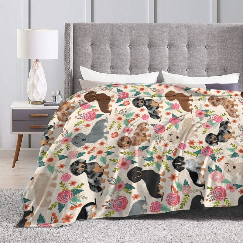 Majoug Cute Dachshund Pattern Sausage Pattern Throw Blanket Soft Lightweight Cozy Premium Flannel Warm Bed Blanket for Bedroom Living Couch All Seasons 60""X50"" - Image 4