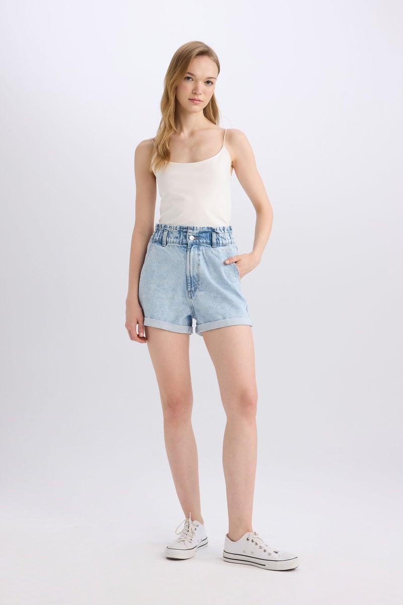 DeFacto Woman Paperbag Fit Jean High waist Folded Leg Shorts - Image 4