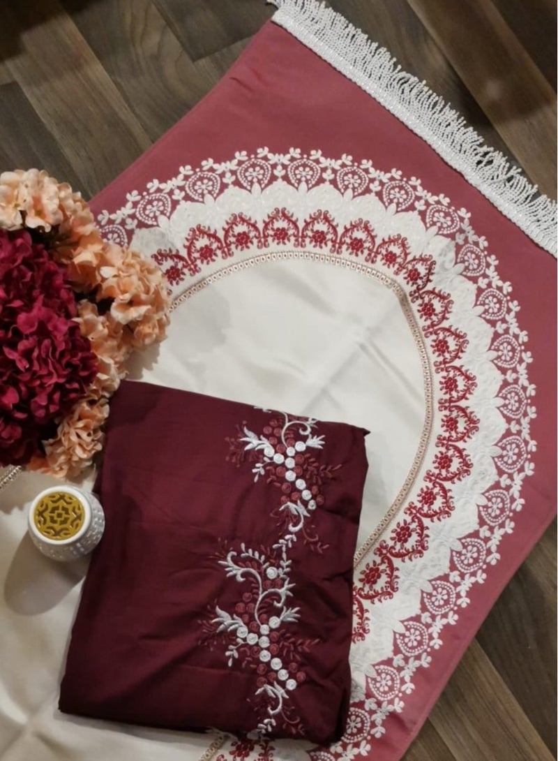 Women's Prayer Rug and Sheet Set