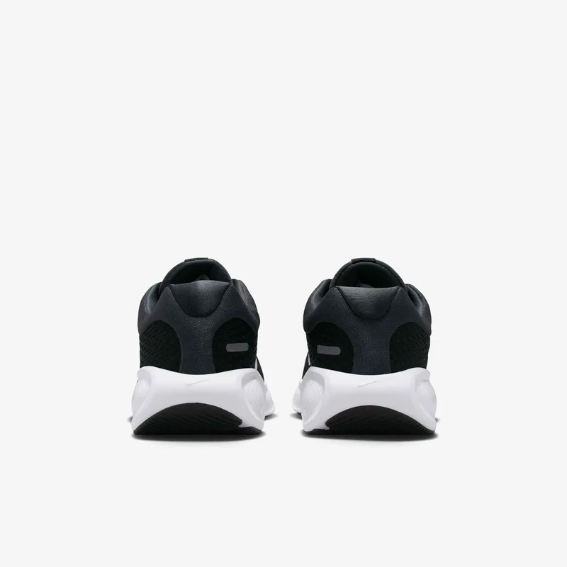 Nike Kids' Stellar Ride Running Shoes