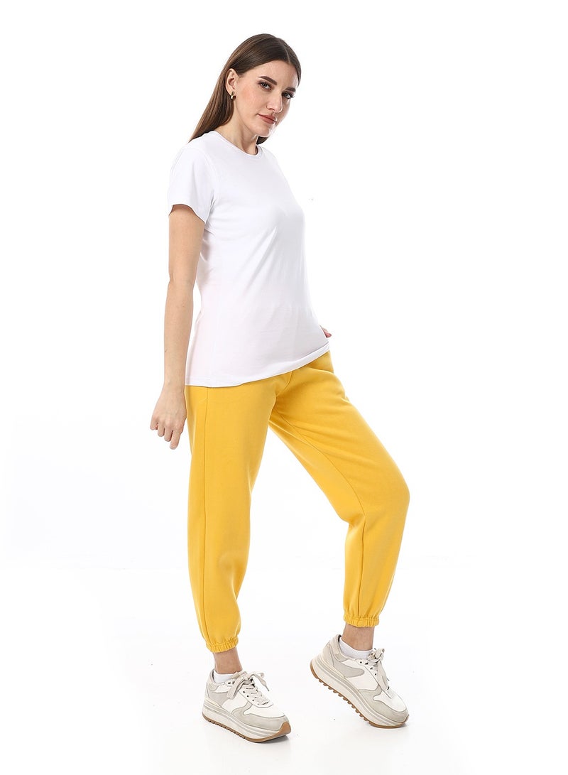 Andora Basic Round Neck T-Shirt_White - Image 5