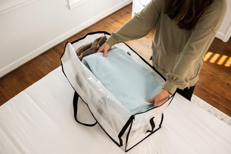 ClearSpace Heavy Duty Moving Bags or Storage Bags â€“ Clear Storage Bins with Lids, Large Moving Boxes with Backpack Straps & Zippers â€“ Packing Bags & Moving Supplies for College Dorm- 8 Pack - Image 4