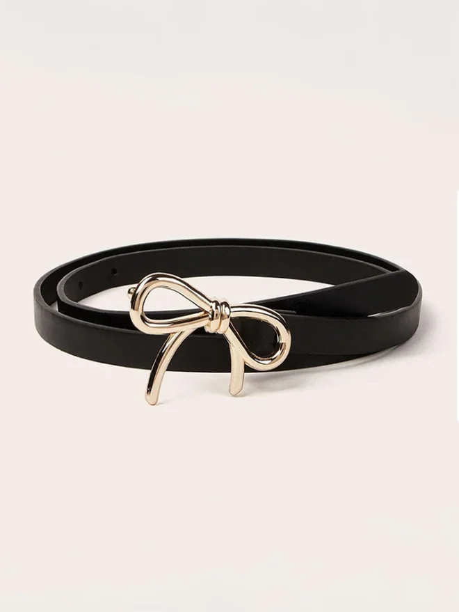 Styli Styli Solid Metallic Ribbon Buckle Belt