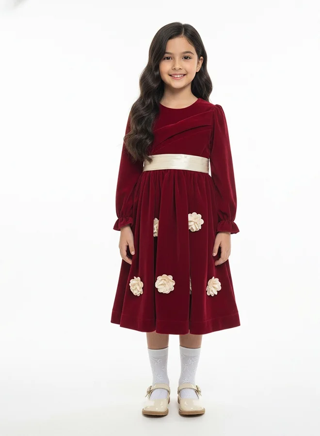 HAWRAA ABAYA Girls’ velvet dress in burgundy with floral details and a silky belt