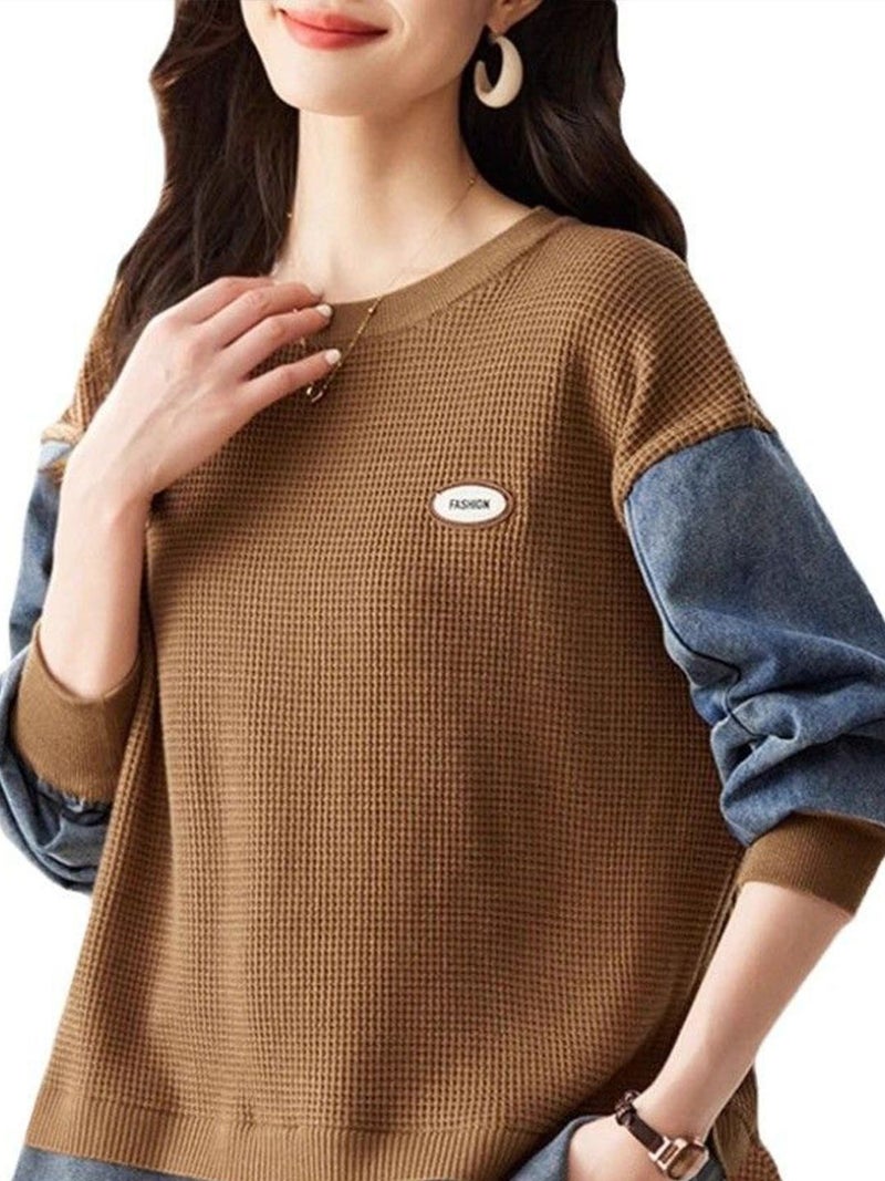YUNIQEE سويت شيرت بني دائري العنق - Image 2