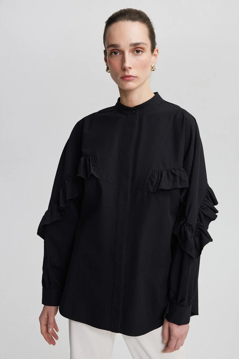 توتشي Poplin Shirt with Ruffle Detail
