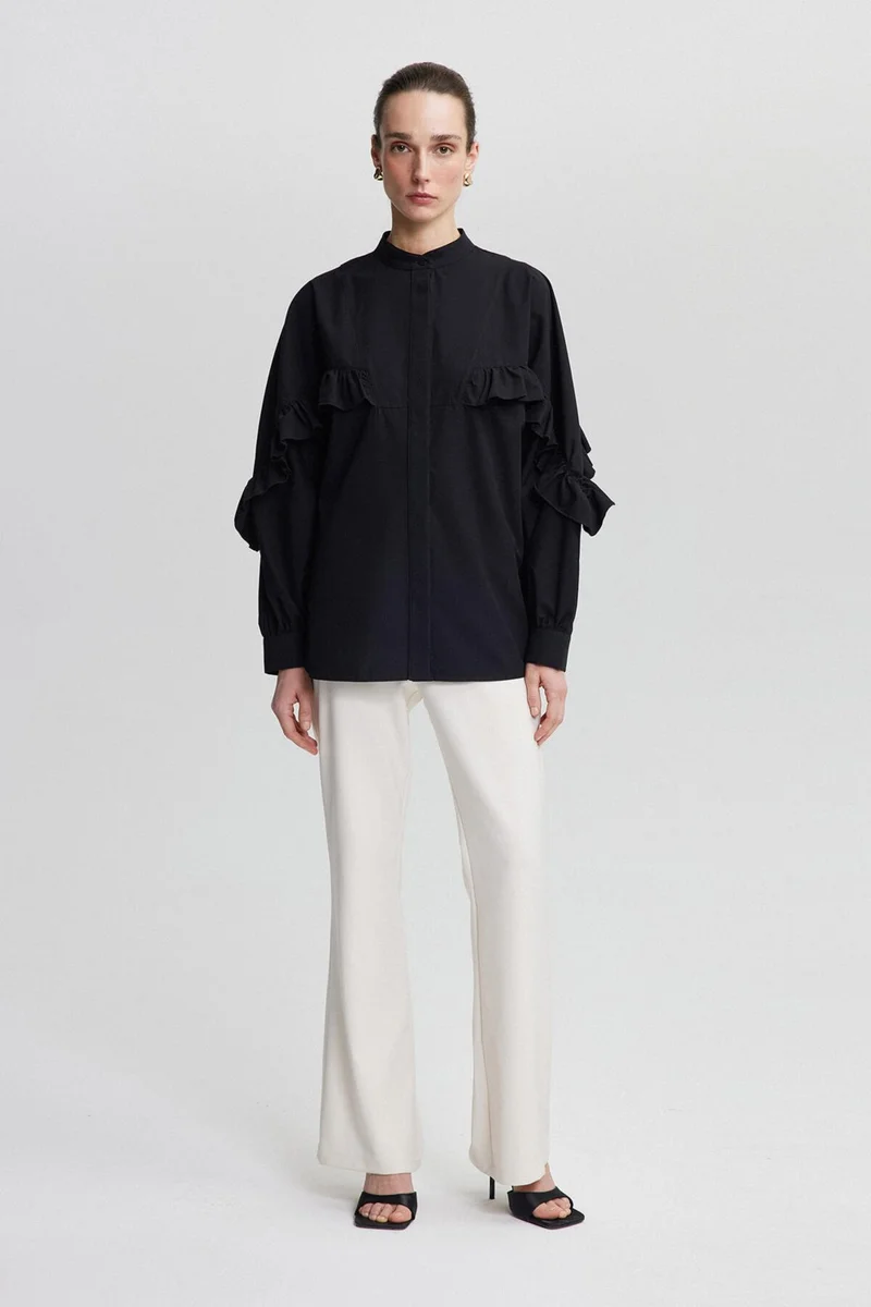 توتشي Poplin Shirt with Ruffle Detail