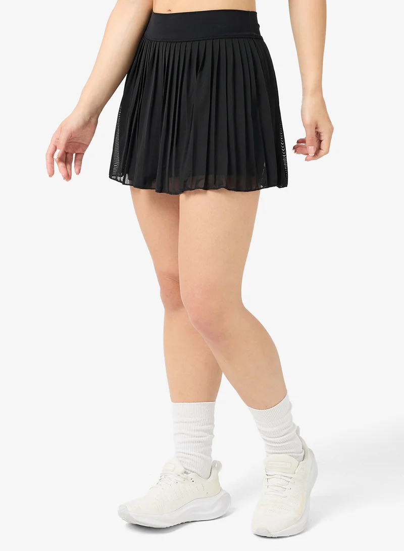 FRWD  Soft Touch Scoop Neck Tank Top And Pleated Skirt Tennis & Padel Set for Women | Best Price UAE