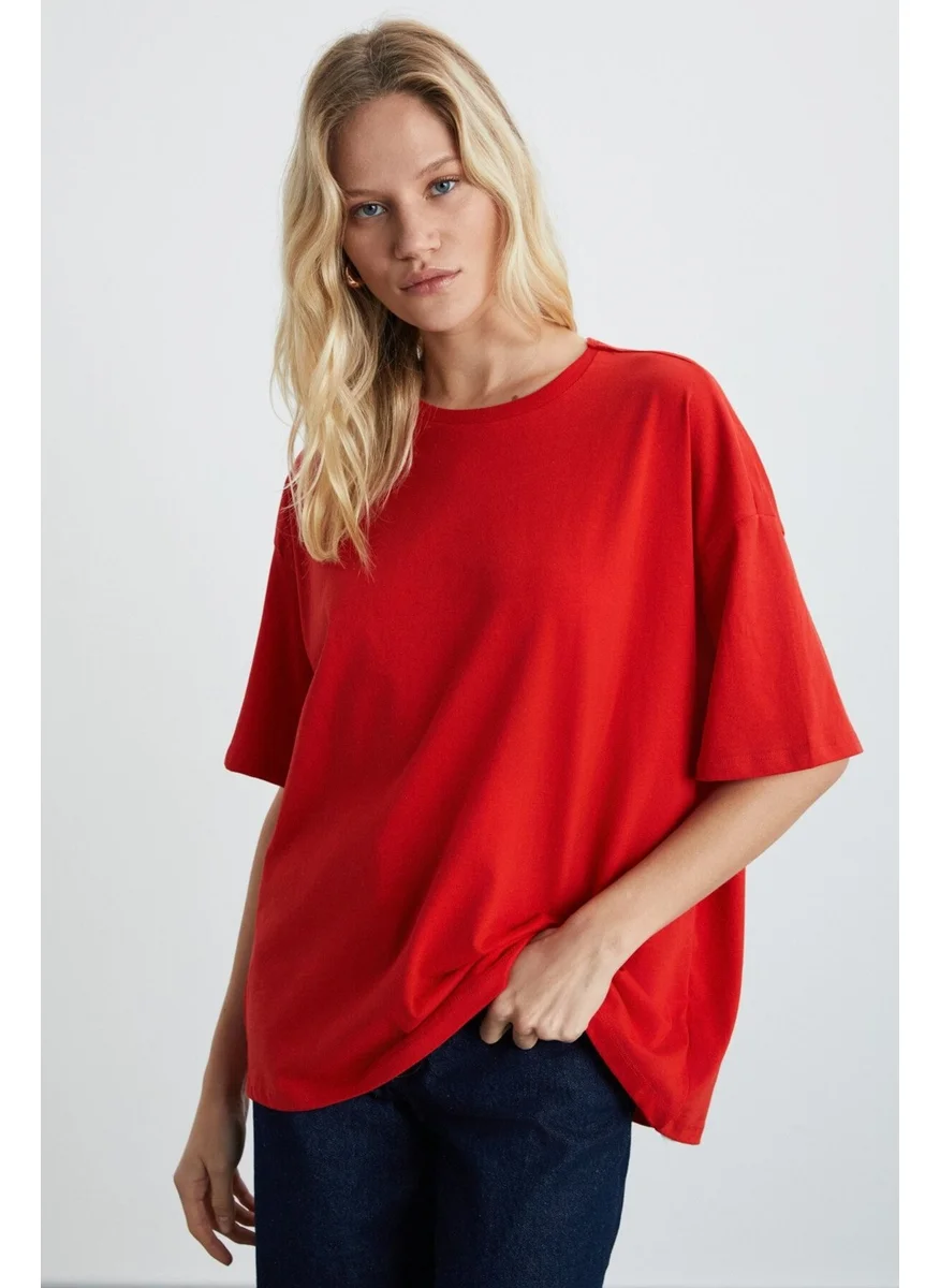 GRIMELANGE Lagertha Women's Red T-Shirt