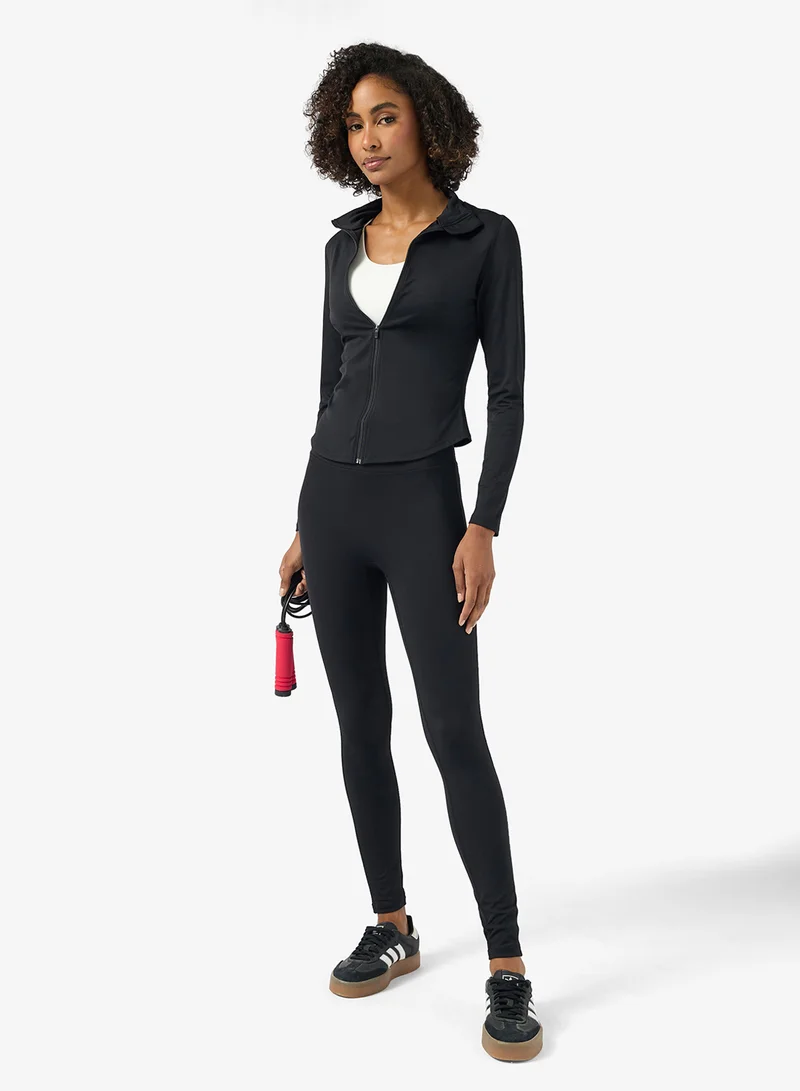 فورورد Sculpting Training Zip Up Top & Flared Legging Set