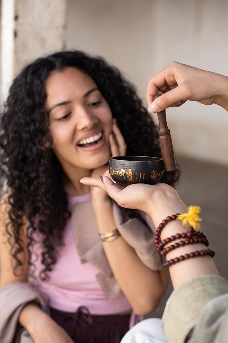 HIMALAYAN BAZAAR Tibetan Singing Bowl Set Brass - Master Healing Grade - Authentic Handcrafted Sound Bowl by Himalayan Bazaar - Image 2