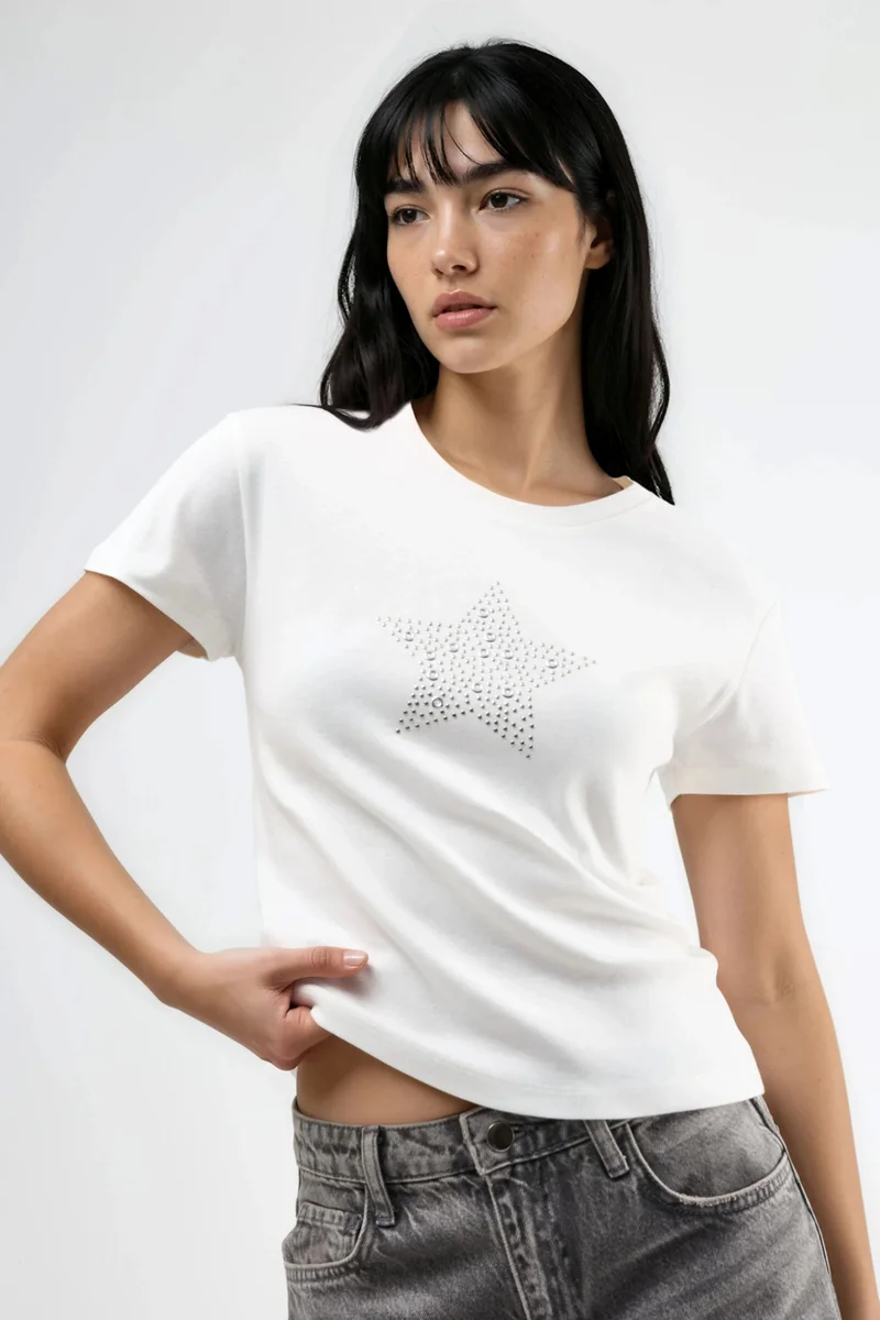 بوسيم BUSEM Stone Detailed Crew Neck T-Shirt