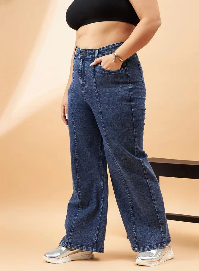 SASSAFRAS Plus High Rise Seam Detail Straight Jeans by Styli