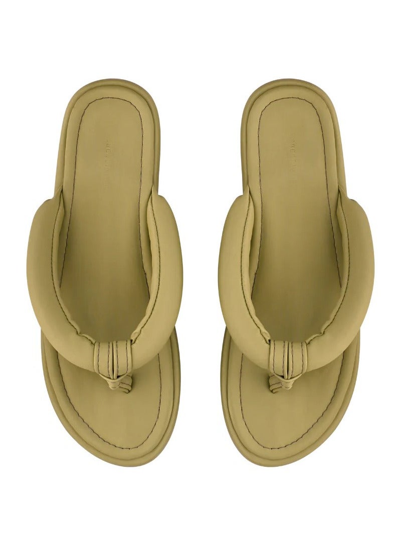 كاتي كيتي بلايا شبشب أخضر – صيفي وعصري وسهل اللبس - Image 1