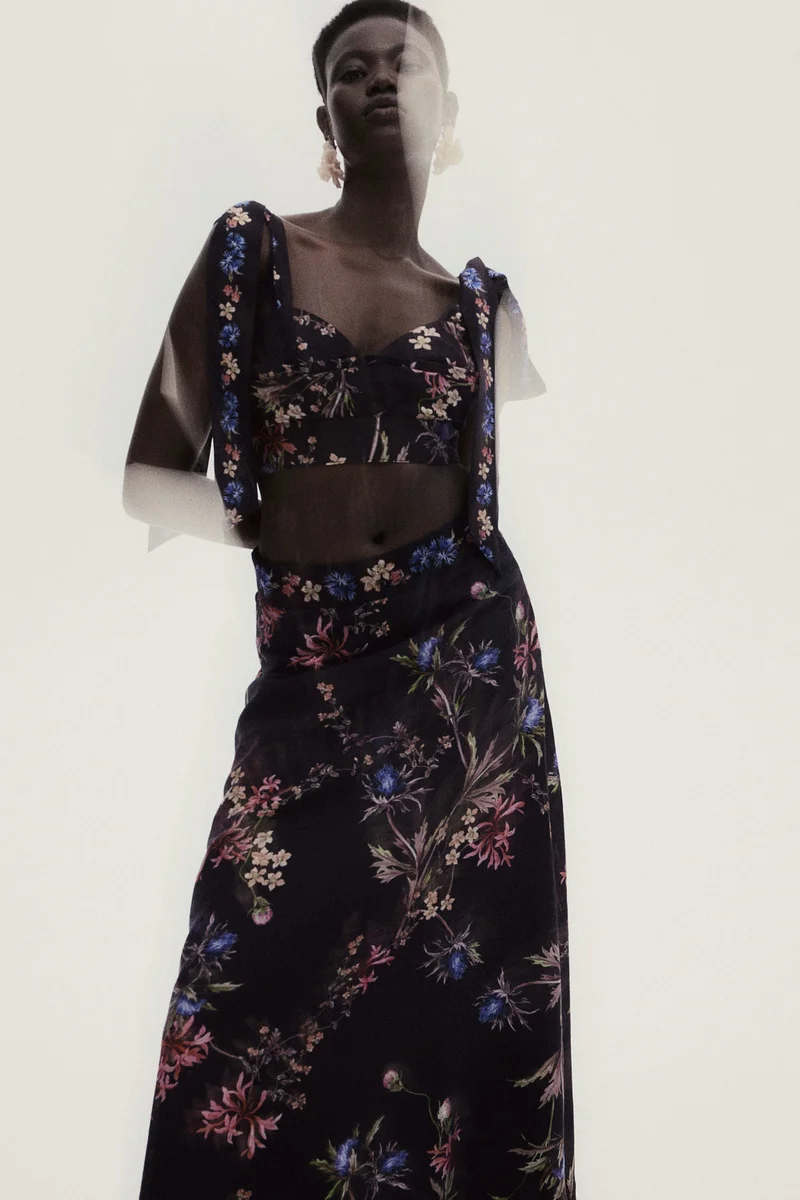 H&M Long flared skirt