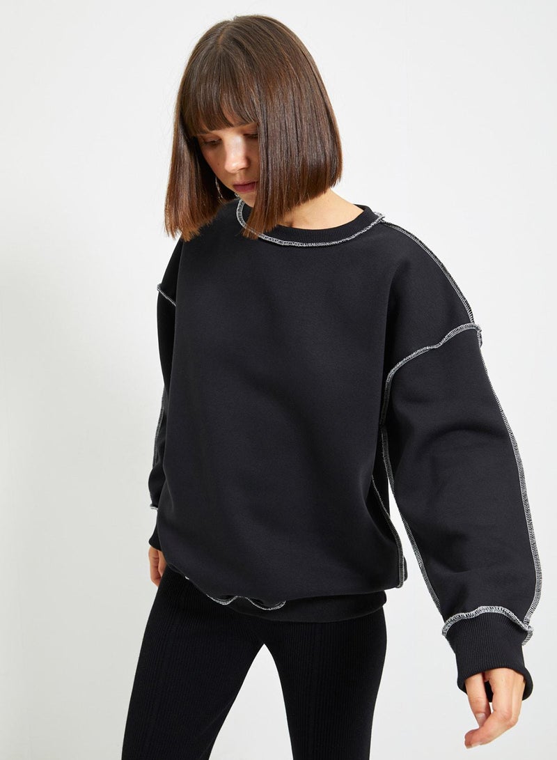 trendyol Black Oversize/Wide Fit Karyoka Stitched Thick Fleece Inside Knitted Sweatshirt - Image 1
