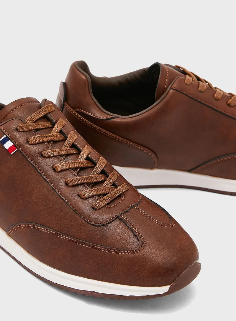 Robert Wood Sporty Casual Lace Up