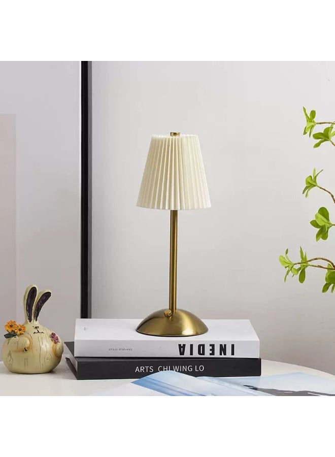 مصباح بجانب السرير من القماش المطوي على الطراز الريفي - التحكم باللمس، نمط بسيط، ثلاثة مستويات سطوع، قابل لإعادة الشحن، مناسب لغرفة النوم، غرفة الأطفال، غرفة المعيشة، إلخ. - Image 4