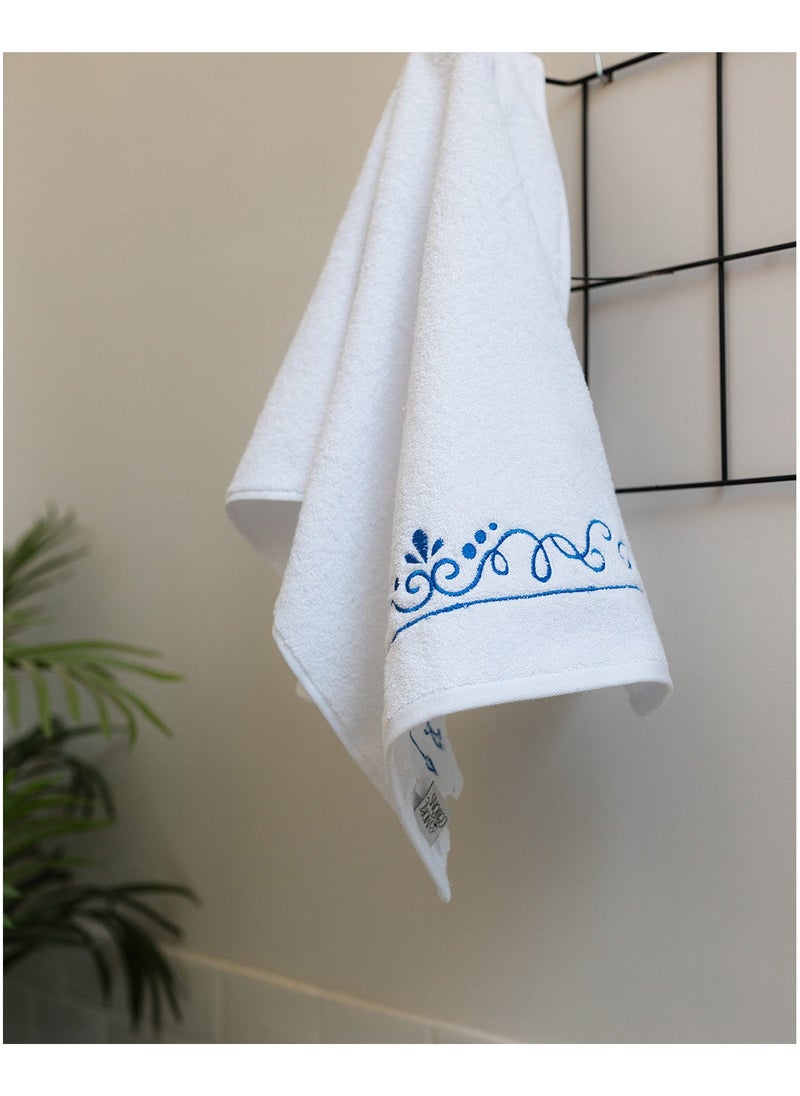 Swirls Embroidered Face Towel - pzsku/ZFACE58963569009F11D5Z/45/_/1724070602/230d9768-dfe0-4316-b90f-d01b49d65535