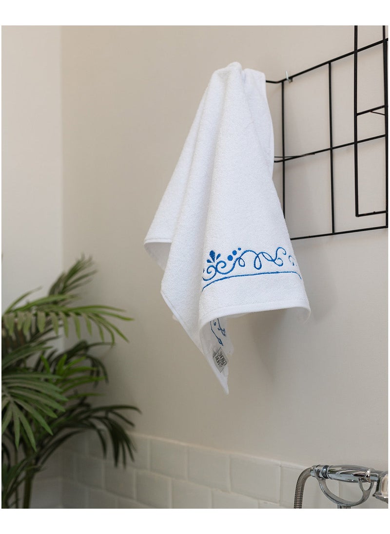 Swirls Embroidered Face Towel - pzsku/ZFACE58963569009F11D5Z/45/_/1724070633/b69e1e66-1dd1-4baa-a308-c92041584fa8