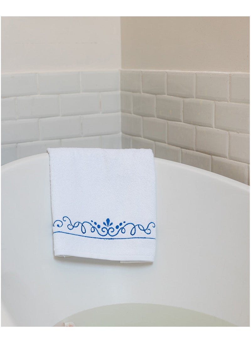 Swirls Embroidered Face Towel - pzsku/ZFACE58963569009F11D5Z/45/_/1724070653/28bb41ca-ea4b-4cf1-97e9-a489d1f88b75