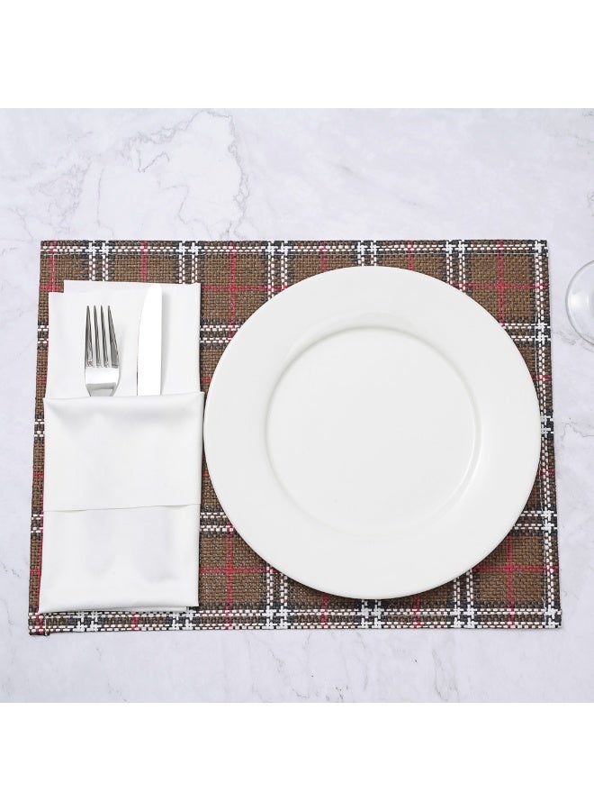 Restaurantware 16 x 12 Inch Dining Table Placemats, Set Of 6 Rectangle Kitchen Table Mats - Vintage Style, Easy To Clean, Plastic Plaid Placemats, Wipeable, Durable - Image 4