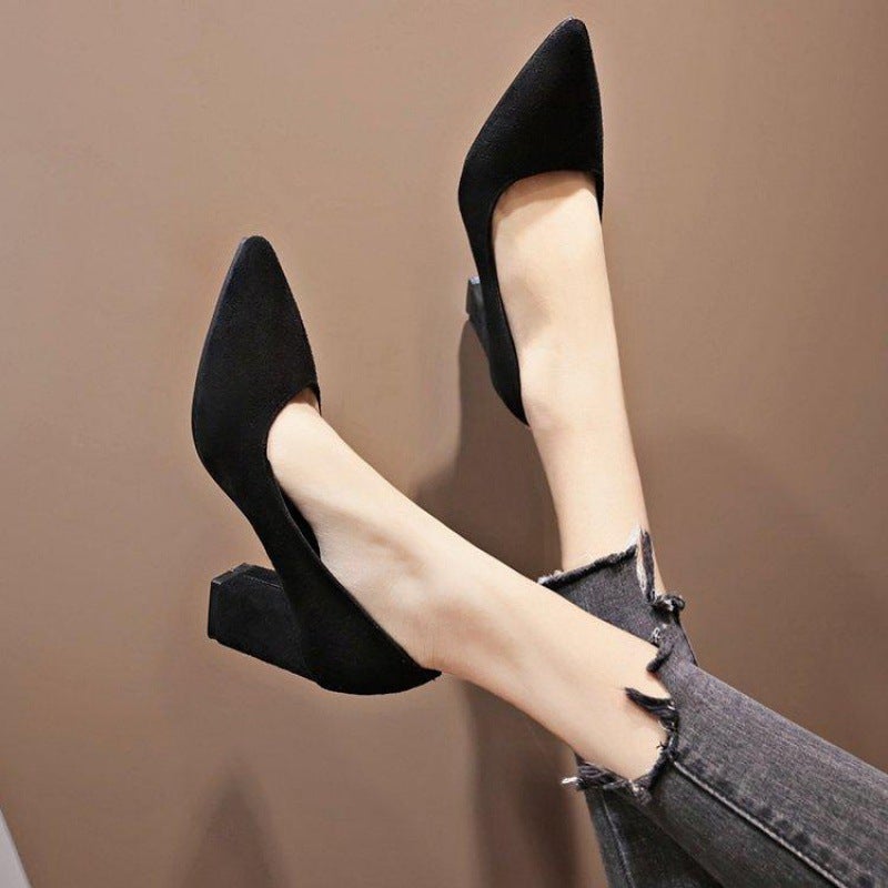 أحذية نسائية بكعب عريض من جلد السويد البيج بكعب متوسط 3-5 سم، أحذية رسمية سوداء للمقابلات - Image 3