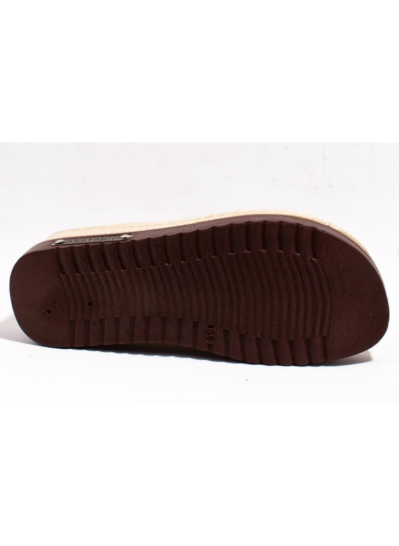 Dagoster DZA37-3029 صندل نسائي يومي طبي بلون بيج  - Image 4