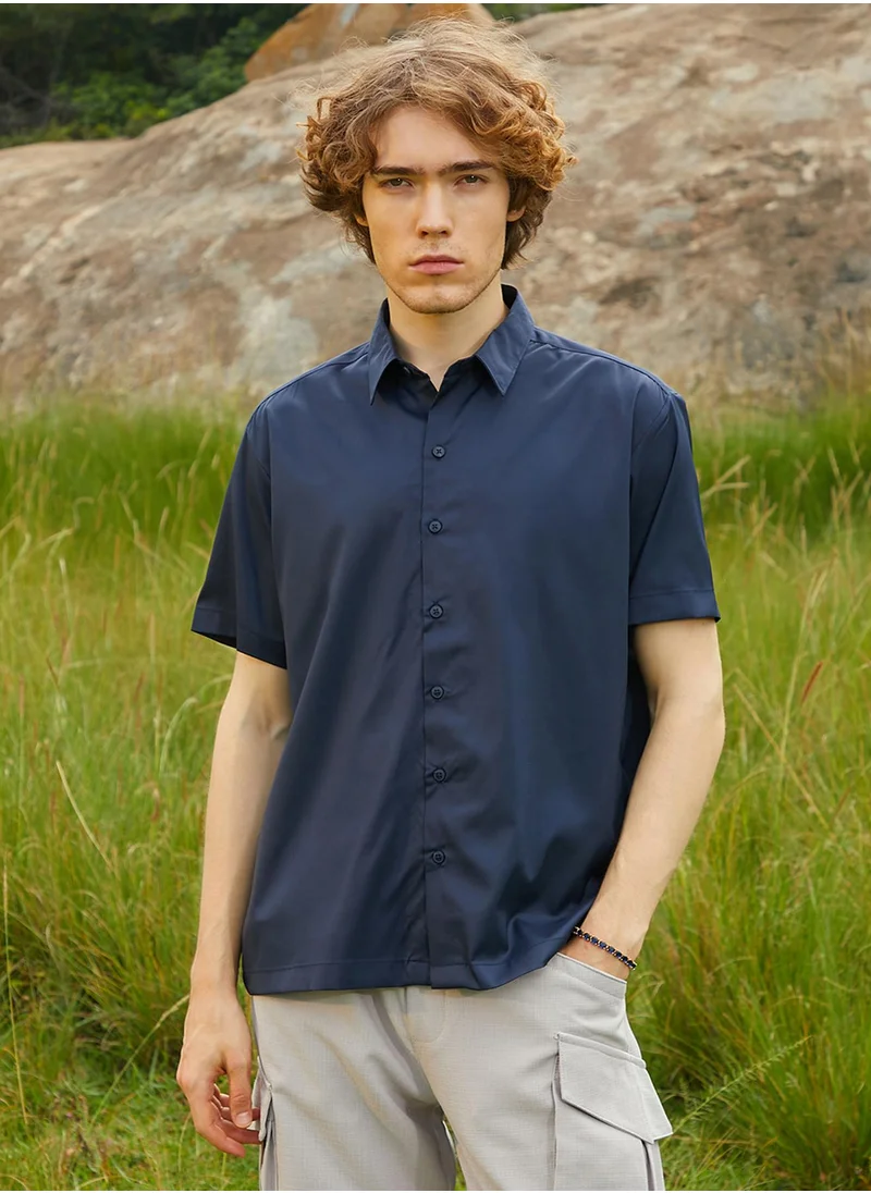 Campus Sutra Men's Prussian Blue Satin Oversized Shirt