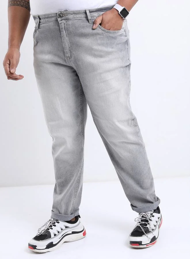 HIGHLANDER Plus Light Fade Mid Rise Jeans with Pockets by Styli