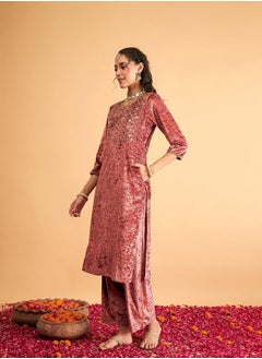 Women Pink Velvet Front Embroidered Straight Kurta - pzsku/ZFAD244B6D3C840A3726BZ/45/_/1707472864/b89029db-a04c-4349-9c48-e22706b76bb6