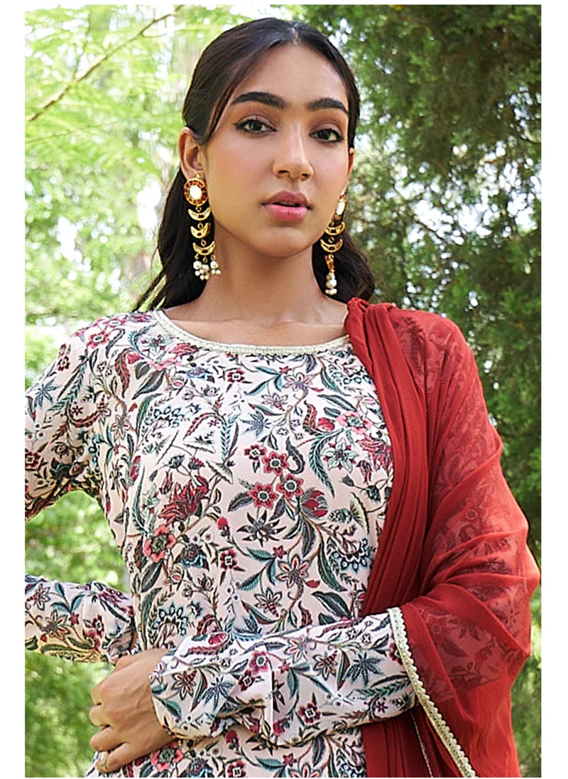 كولابا Beige Georgette Digital Printed Straight Kurta 3Pc Set