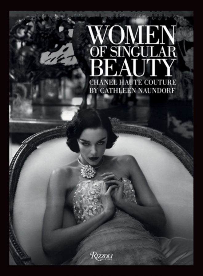 Women of Singular Beauty : Chanel Haute Couture