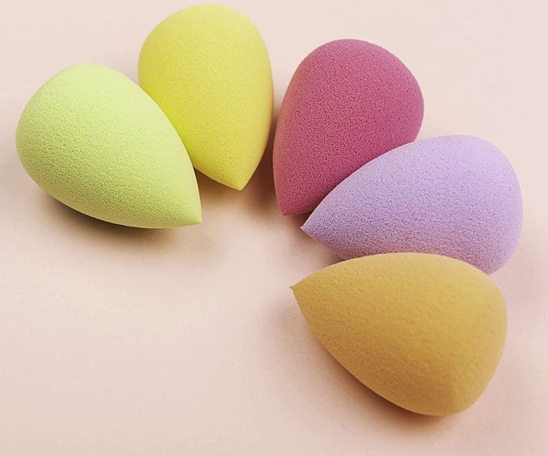 FYORR Mini Puff For Small Areas Around Eyes Makeup Foundation Blending Sponges For Dry Wet Use Set of 4pcs - Image 3