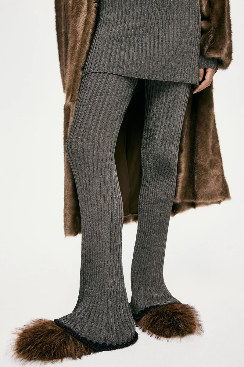 اتش اند ام شبشب مُزيّن