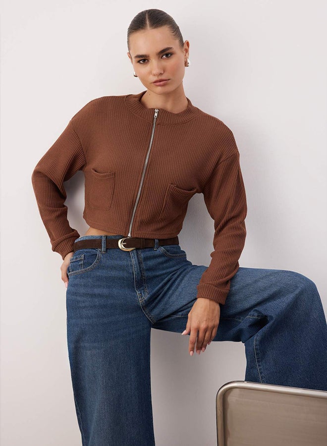 trendyol Brown Zippered Collar Pocket Detail Regular/Normal Fit Crop/Short Jacket - Image 2