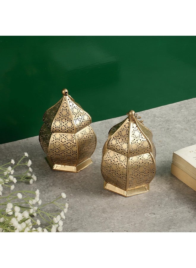 PURESTORY فوانيس بيورستوري لديكور المنزل | فانوس للشمع | فانوس معدني عتيق وحامل شمع معلق لقطع ديكور المنزل | فانوس للاحتفال بديوالي | فانوس مغربي ذهبي معلق | الحجم 6 بوصات - Image 4